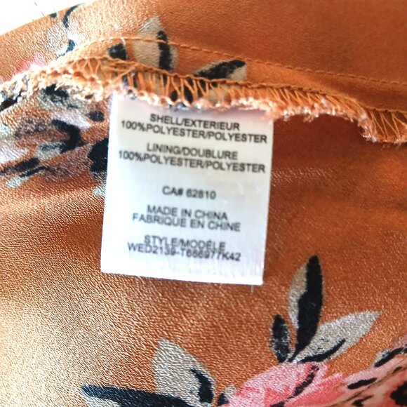 Sleeveless Top - Picture 11 of 12